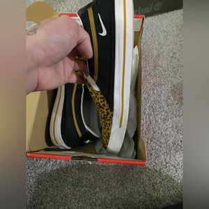 Nike court legacy slip on shoes